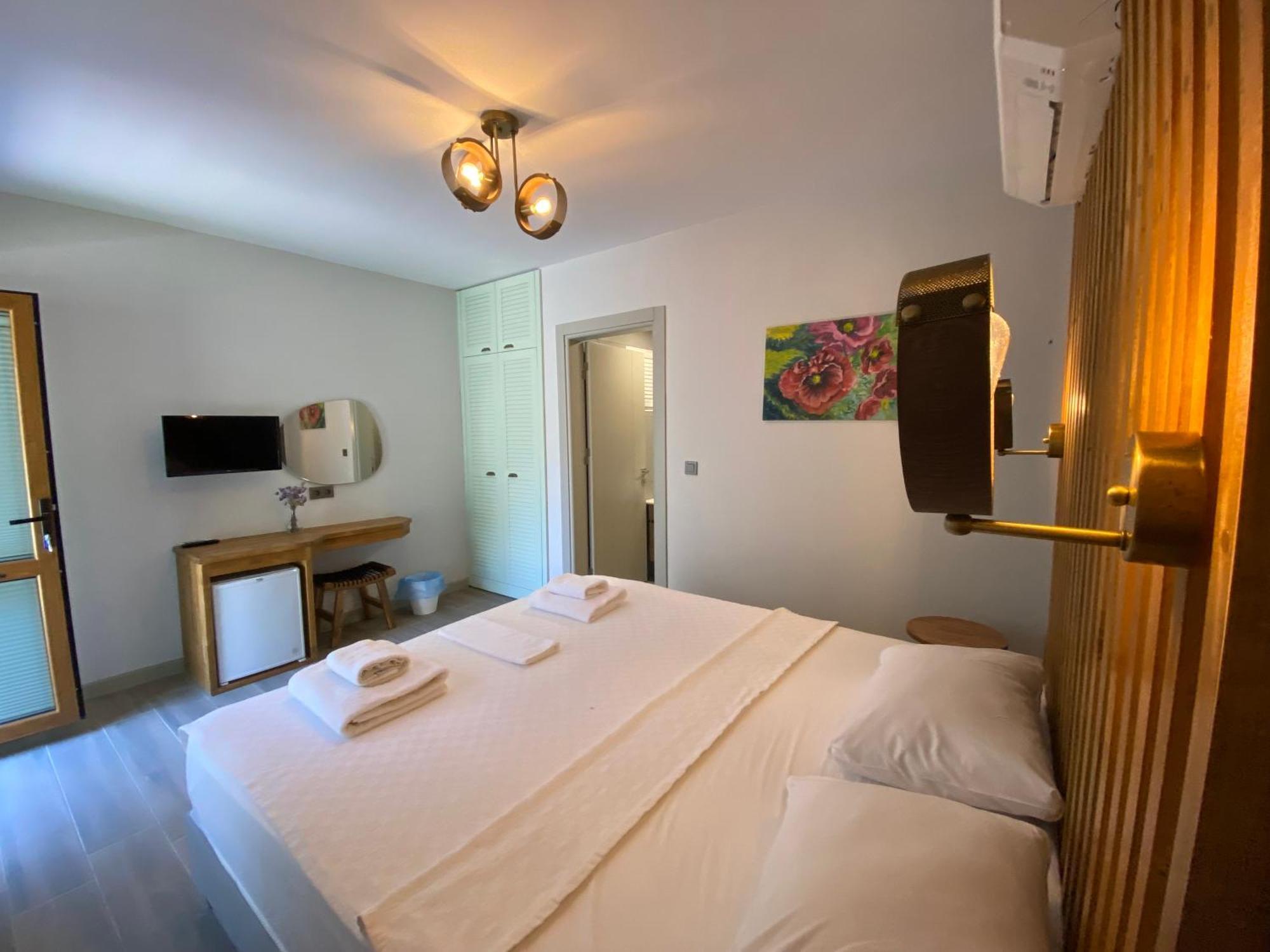 Elyada Otel Ve Bag Evi 8 Yas Ustu Bozcaada Extérieur photo